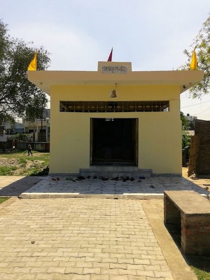 Sri Radhakrishna Temple-4